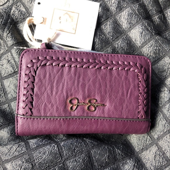 Jessica Simpson Jaclyn Medium Fran Faux Leather Wallet Color Italian Plum NWT - Picture 11 of 12